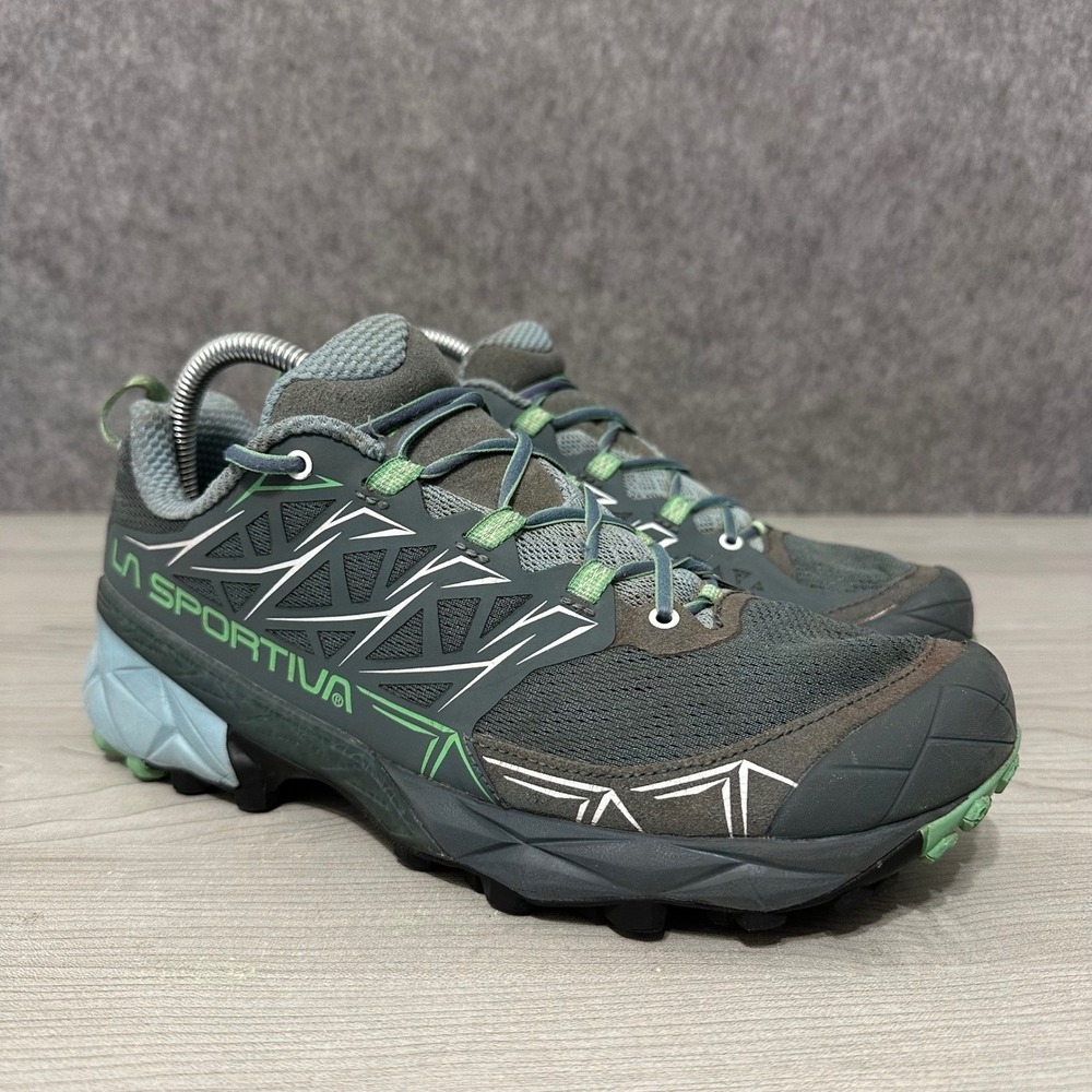 La Sportiva Akyra Trail Running Shoes Womens 9.5 Grey Green 36K Carbon Aqua